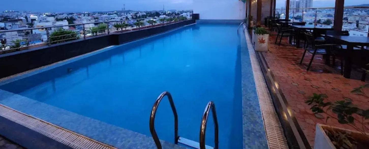 hotel img