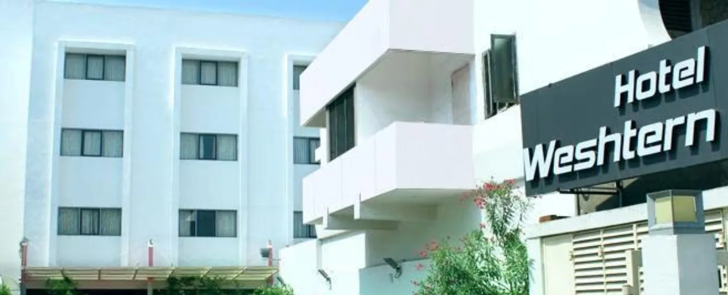 hotel img