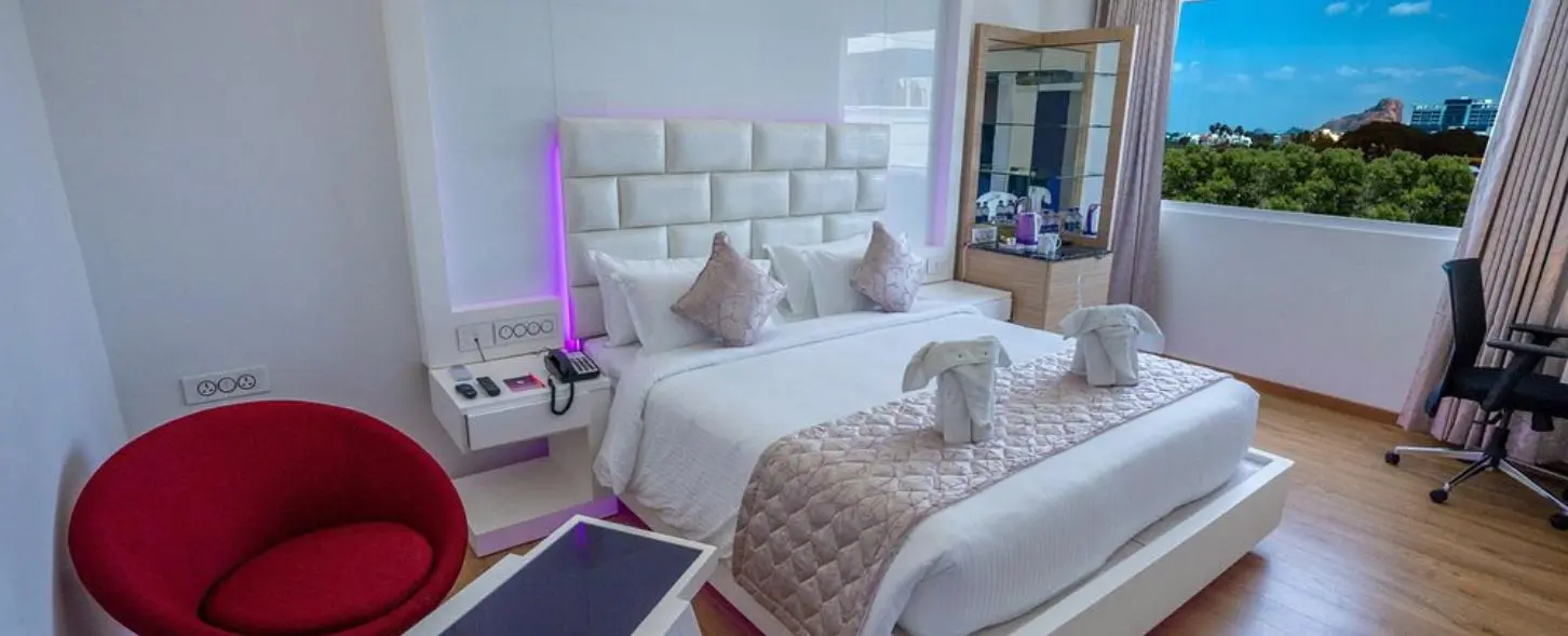 hotel img