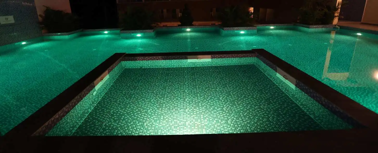 hotel img
