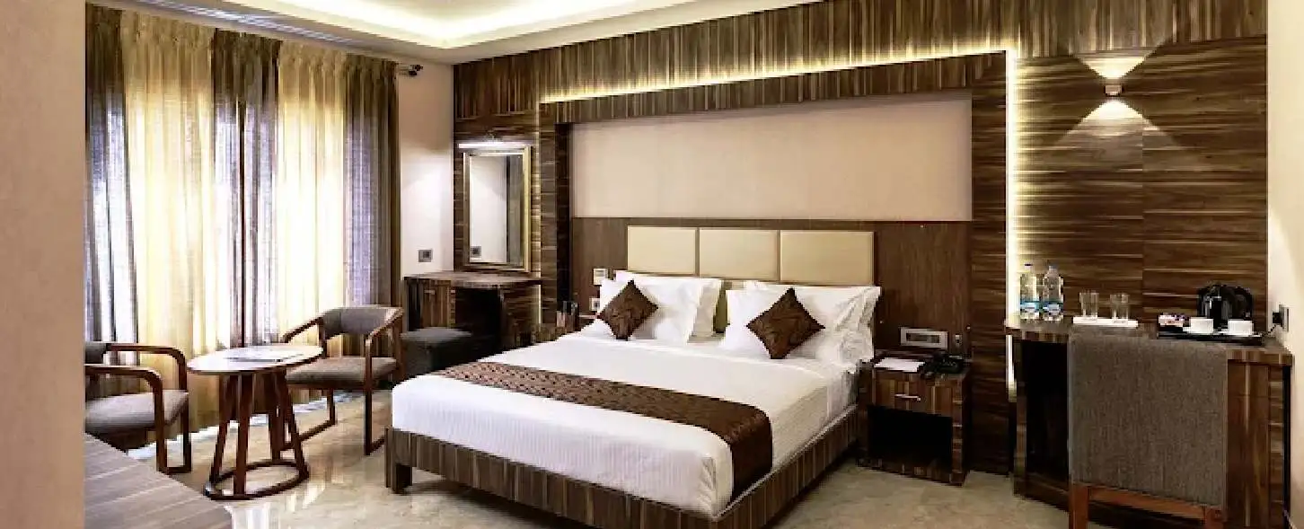 hotel img