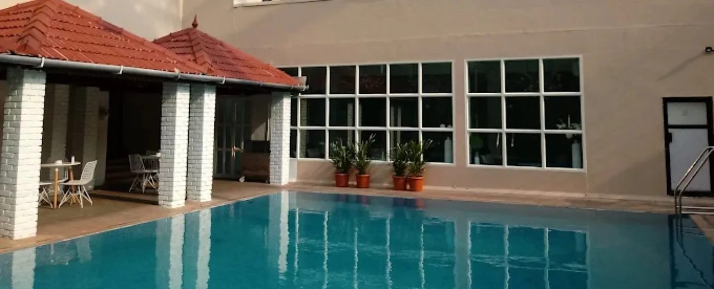 hotel img