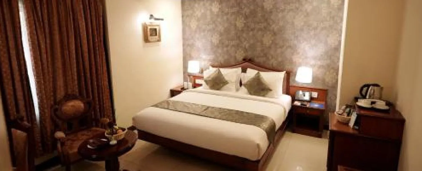 hotel img