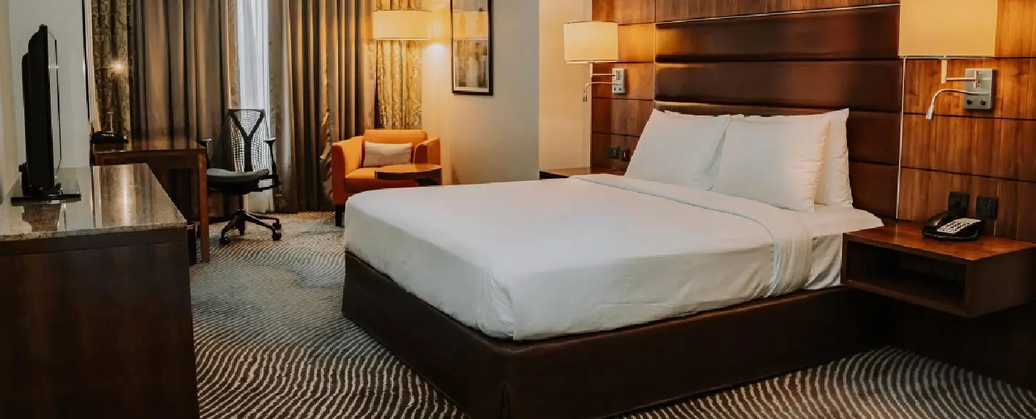 hotel img