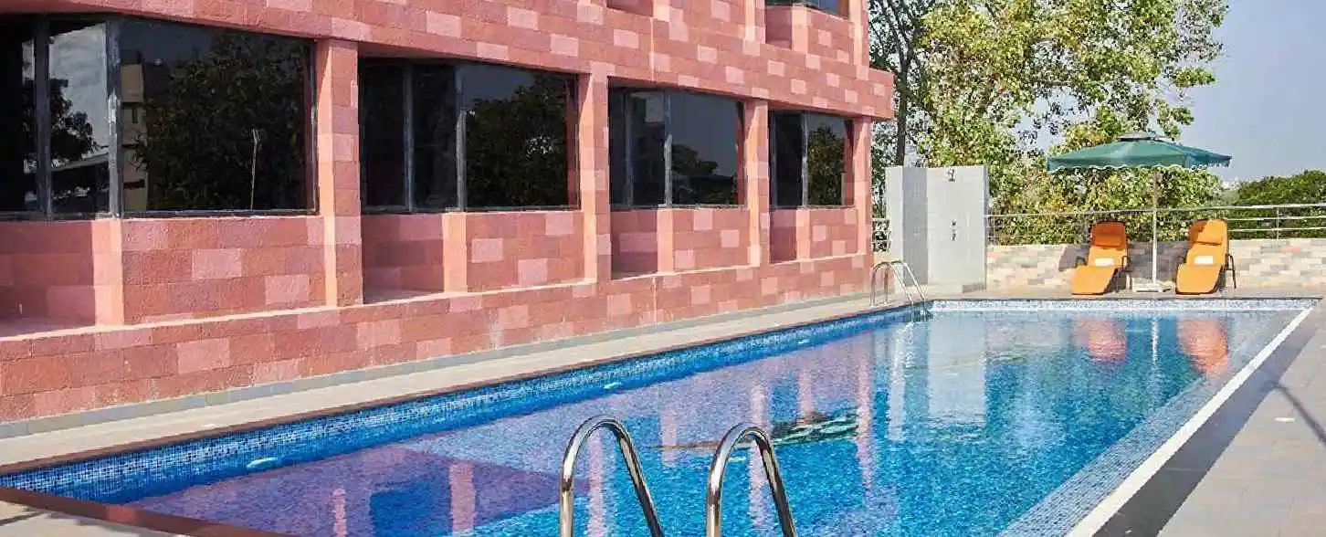 hotel img