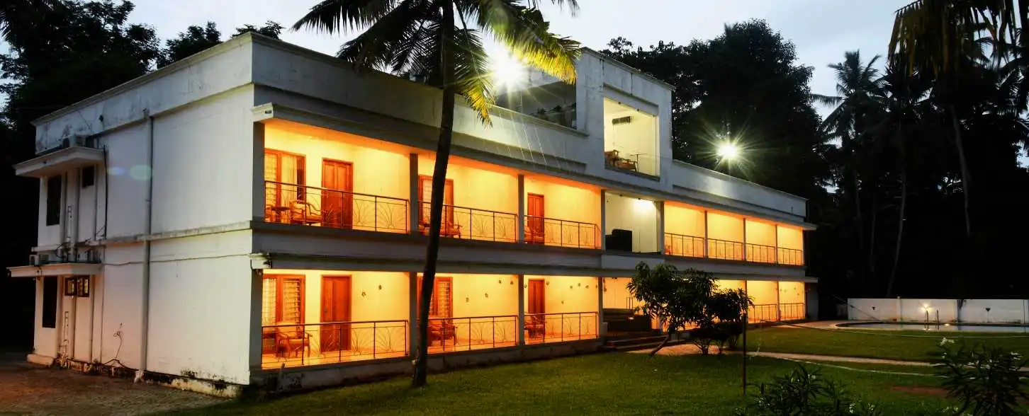 hotel img