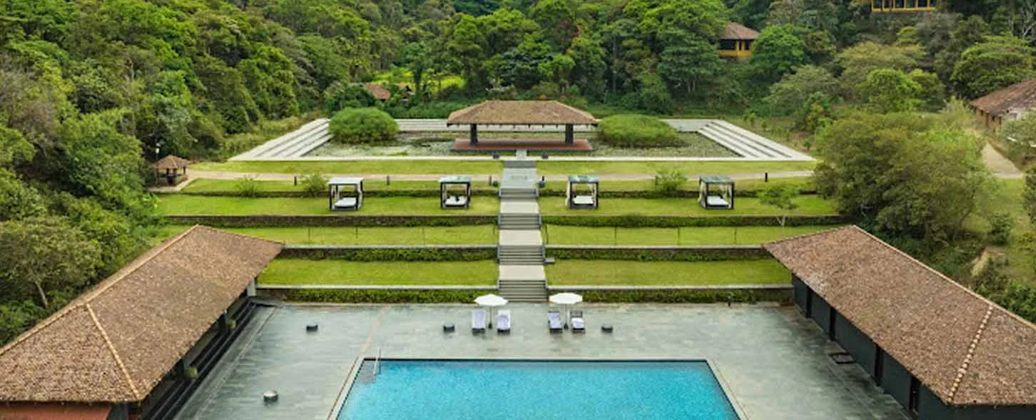 hotel img