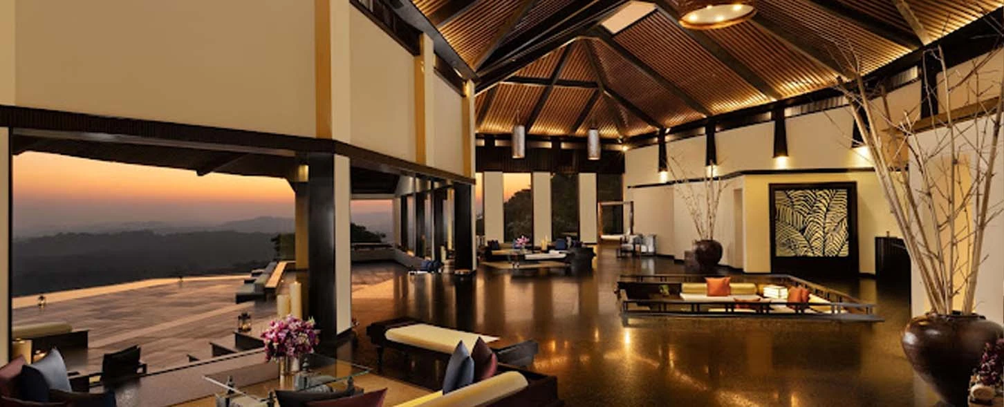 hotel img