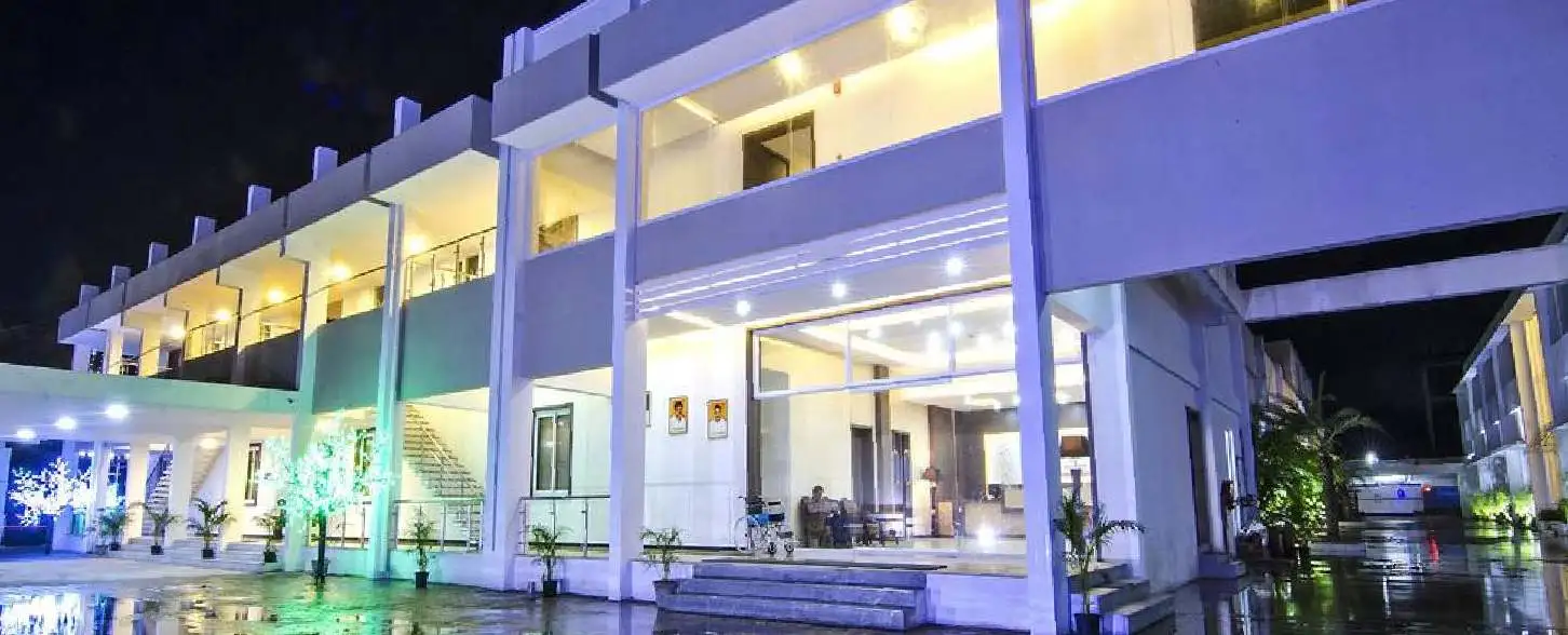 hotel img