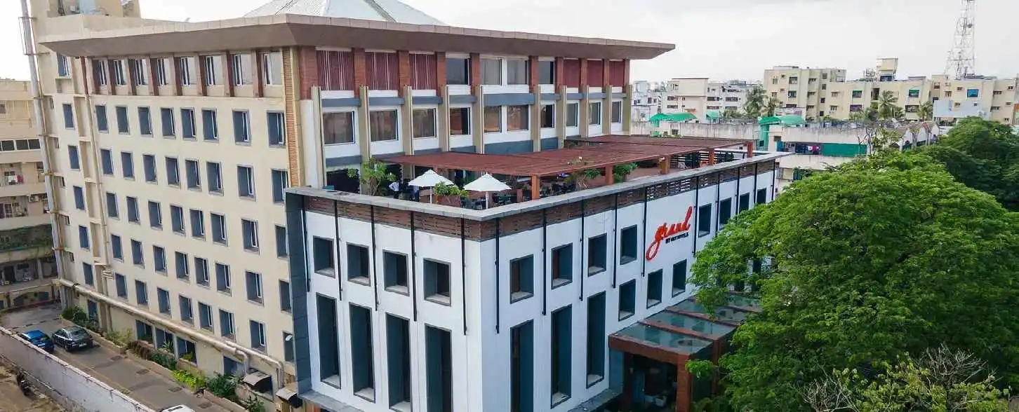 hotel img