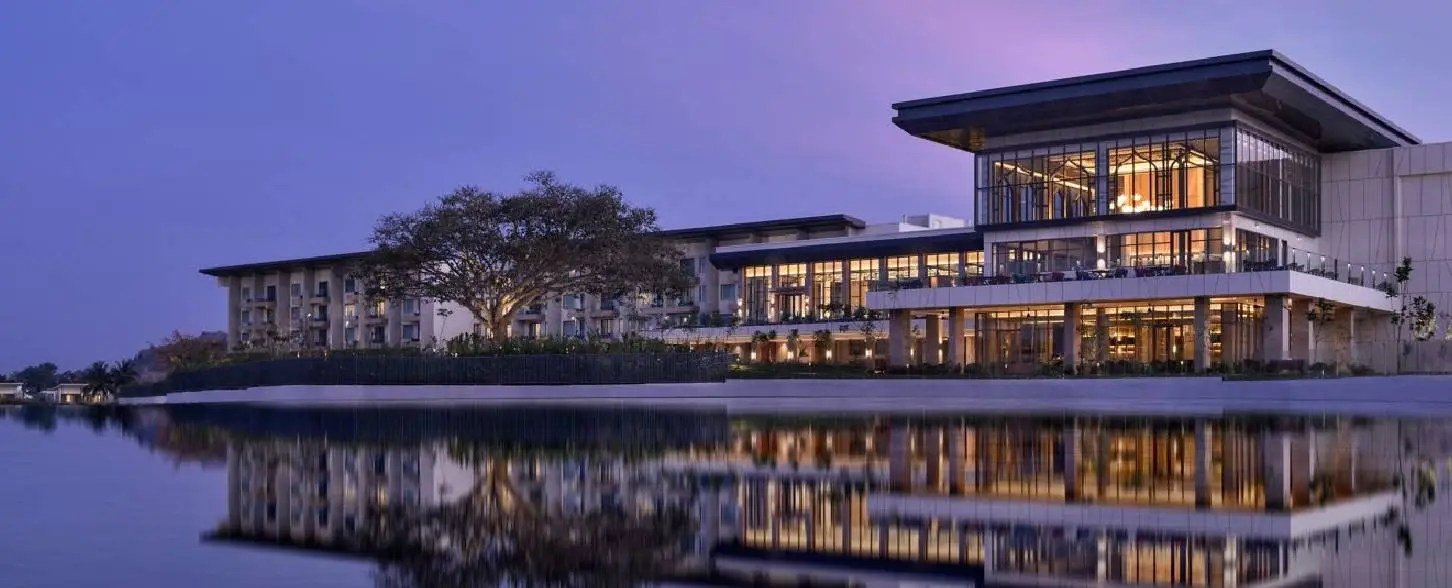 hotel img