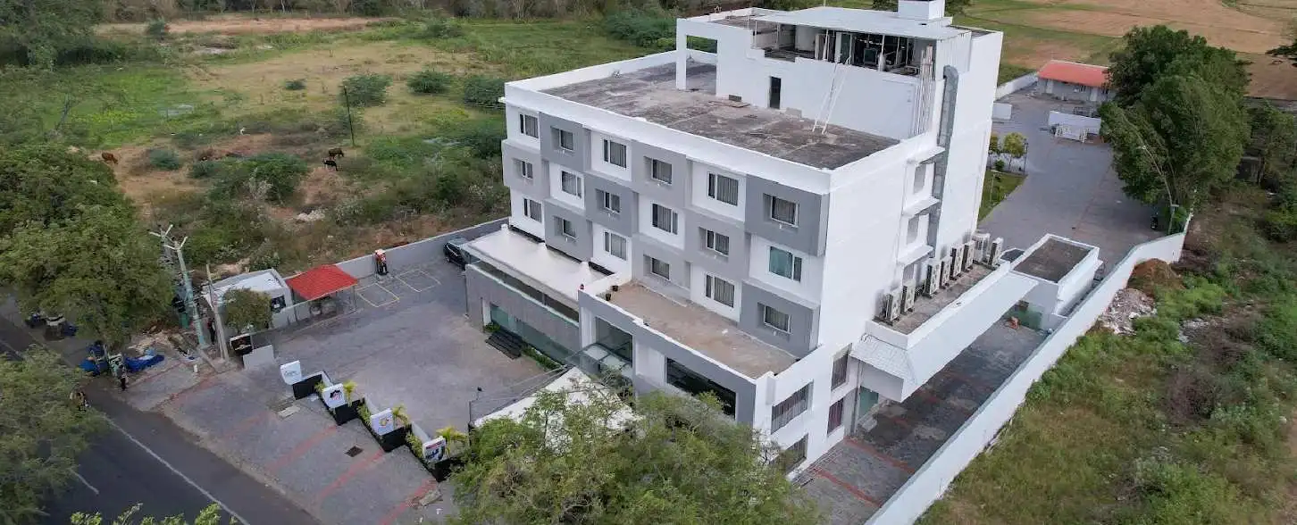 hotel img