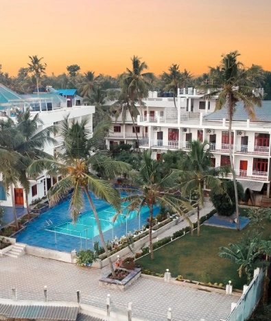 Skylar Seaview Resort