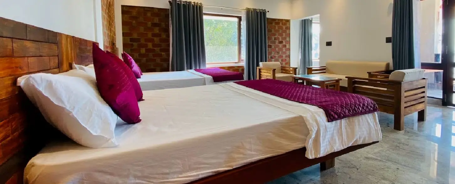 hotel img