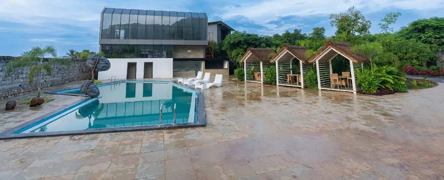 hotel img
