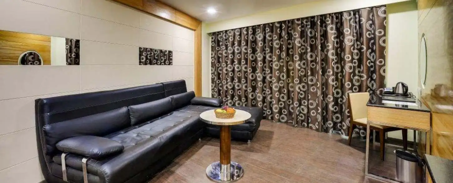 hotel img