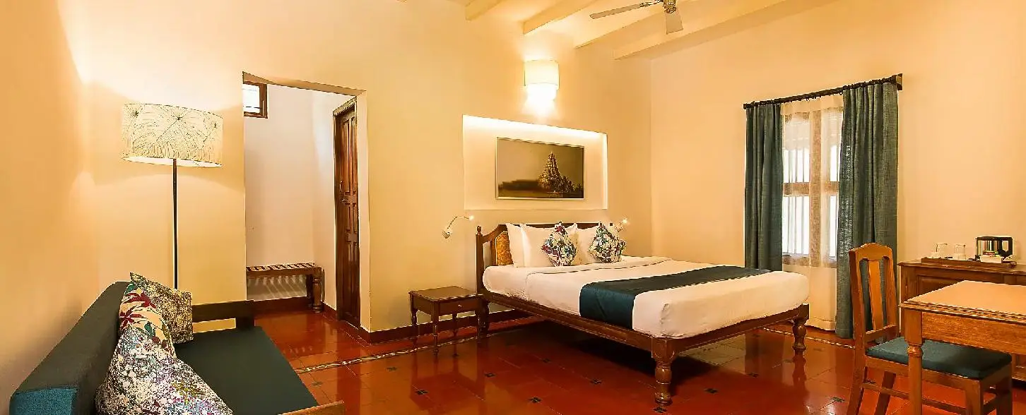 hotel img