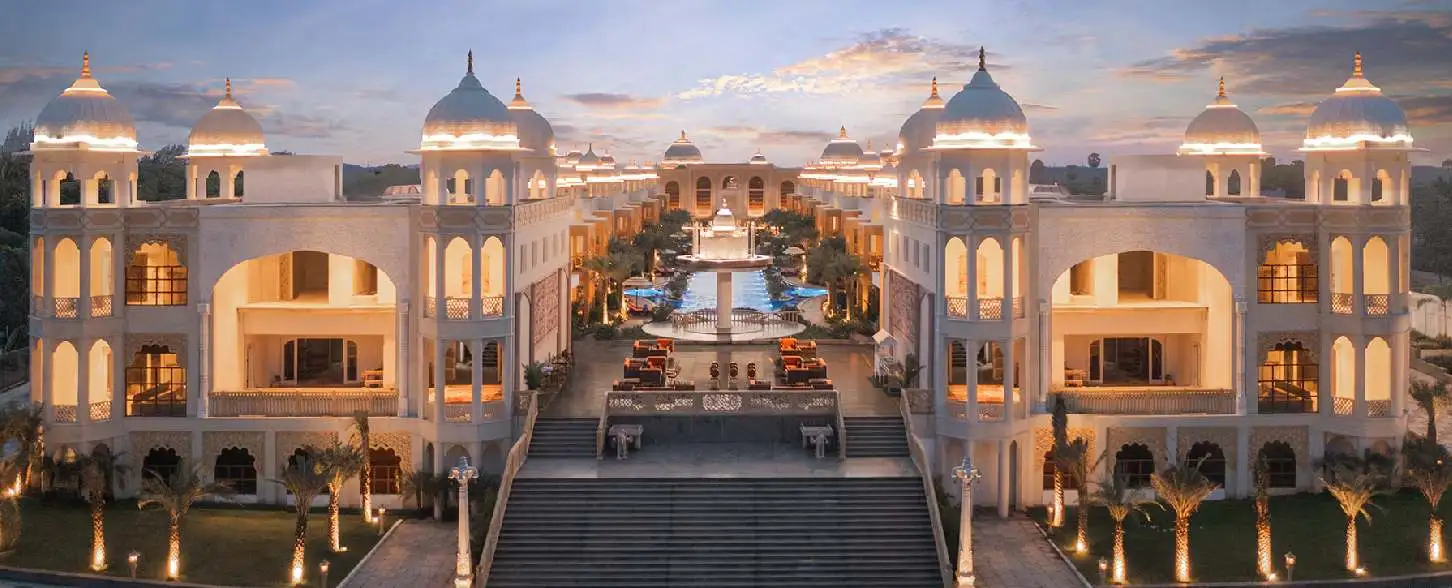 hotel img