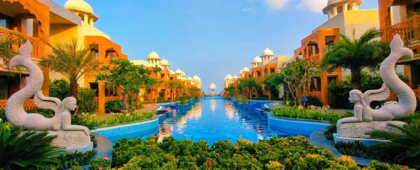 hotel img