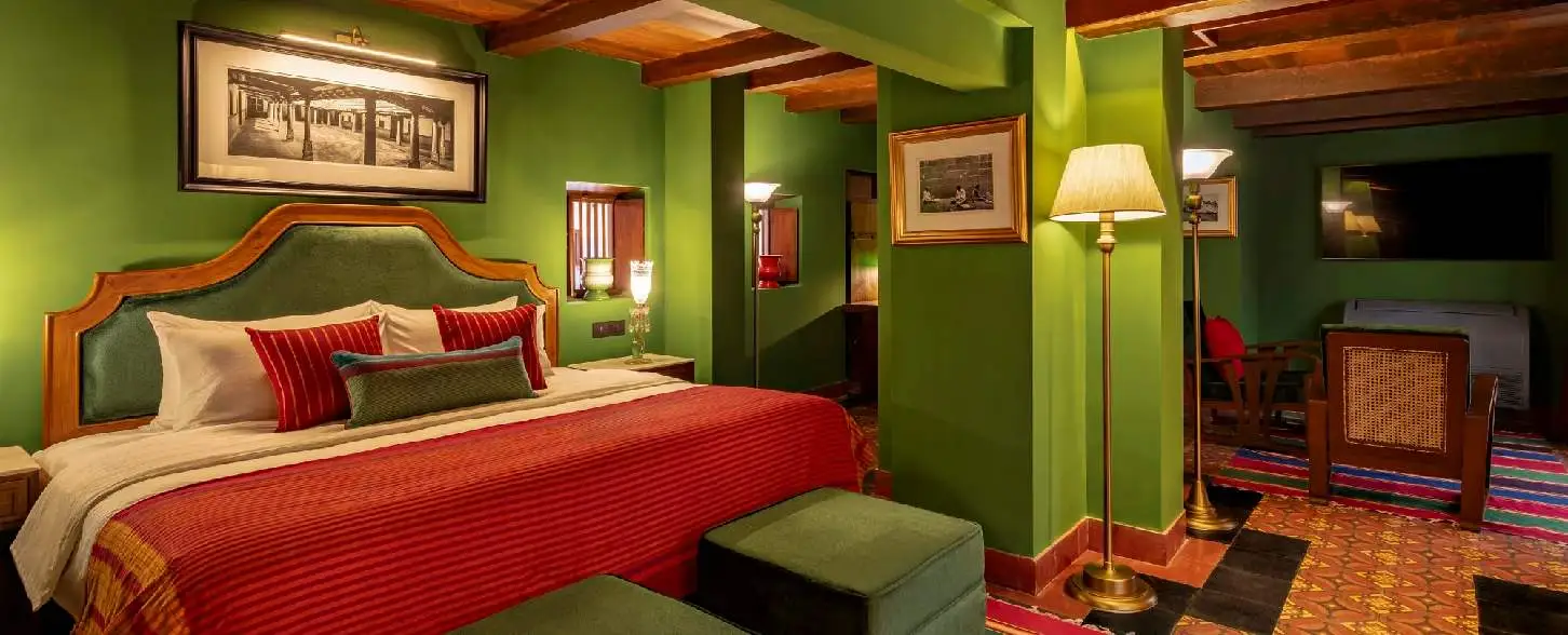 hotel img