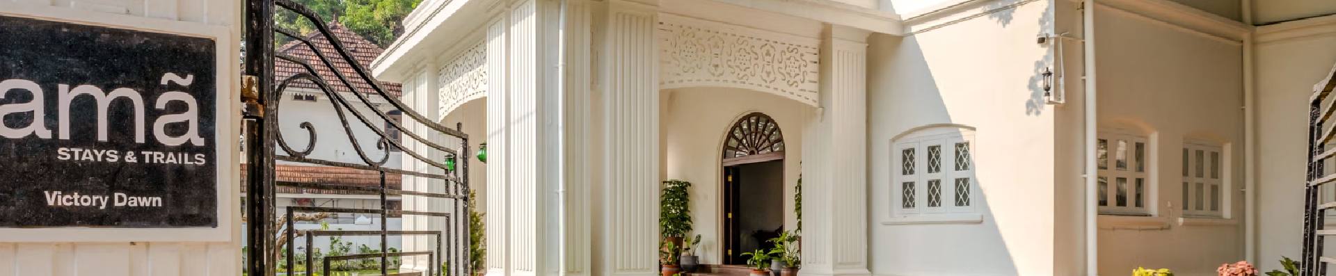 hotel banner