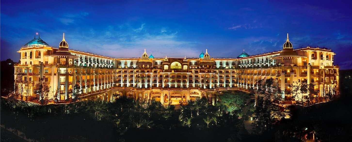 hotel img