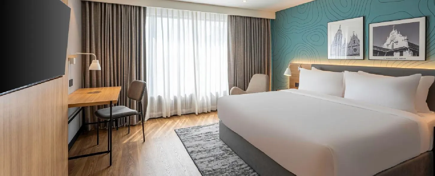 hotel img