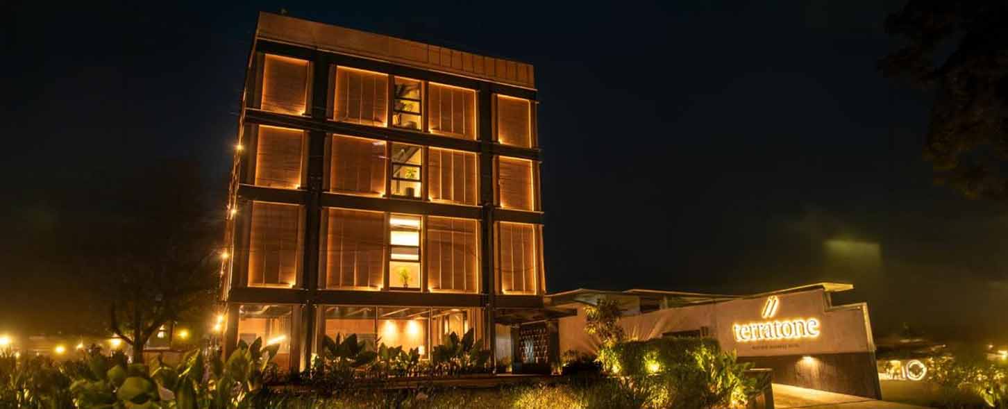 hotel img