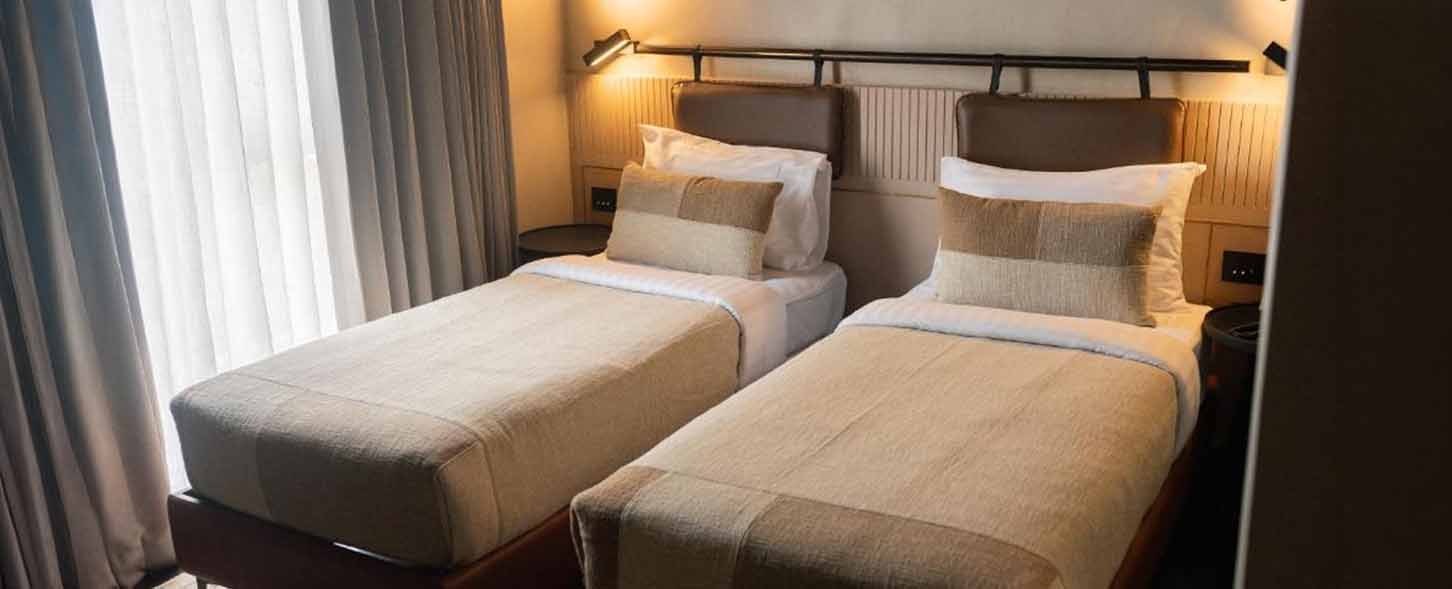 hotel img