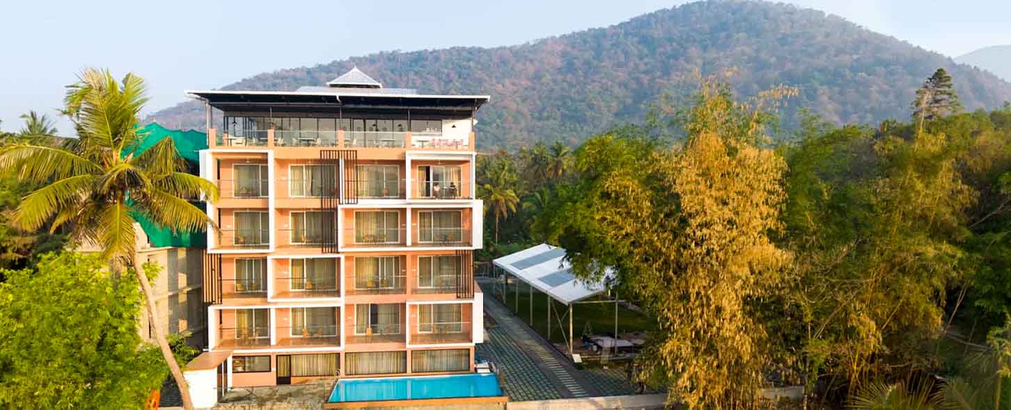 hotel img