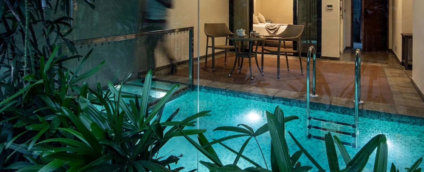 hotel img